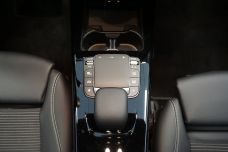 Mercedes-Benz CLA Progressive / LED / Kamera Cofania / MBUX / Gwarancja 2024!