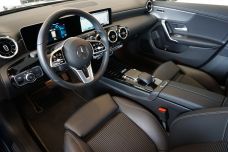 Mercedes-Benz CLA Progressive / LED / Kamera Cofania / MBUX / Gwarancja do 2024!